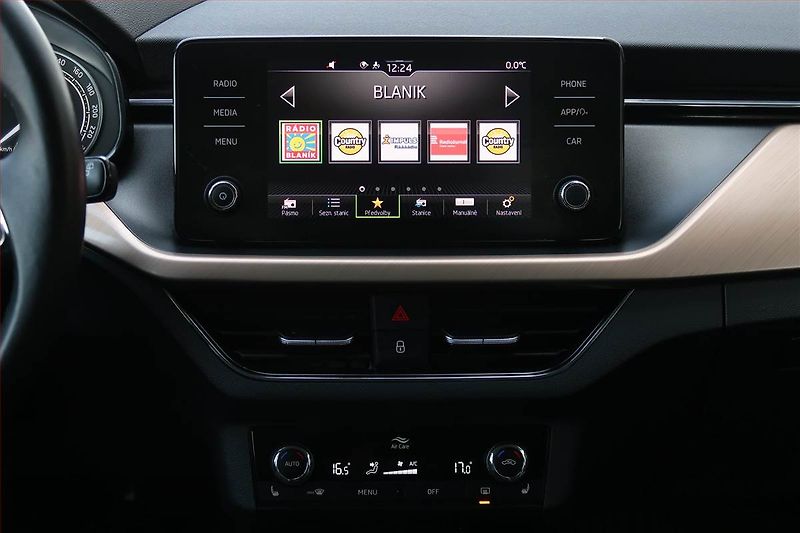 Škoda Kamiq (2023) Style 1.0 TSI - fotka 11 z 18