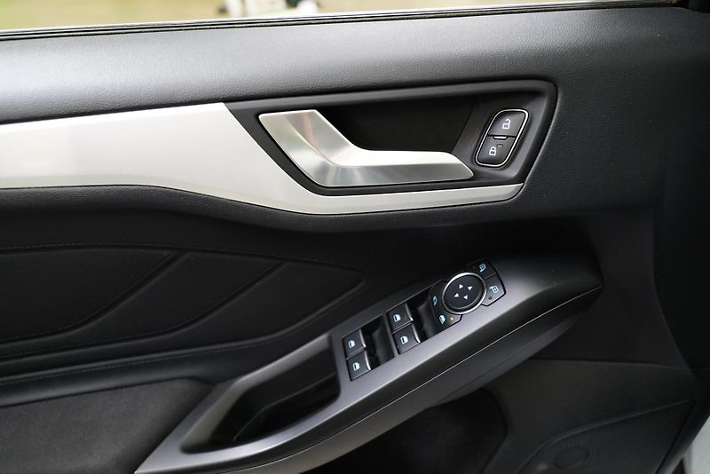 Ford Focus - fotka 12 z 28