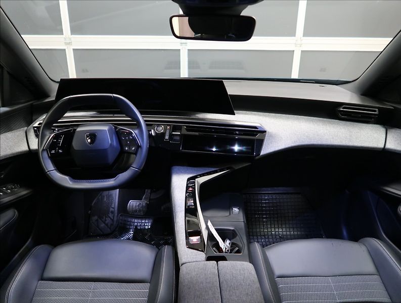 Peugeot 3008 1,2 ALLURE Hybrid 145 e-DCS6 - fotka 12 z 27