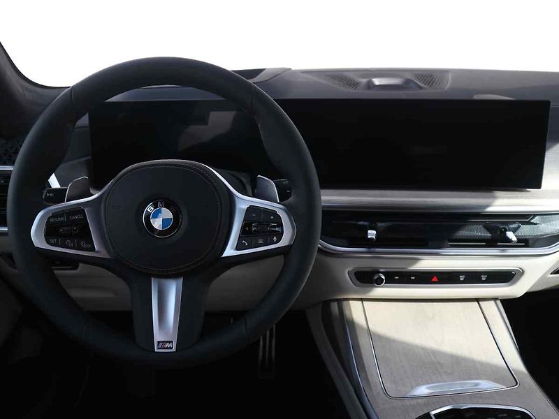 BMW X7 (2026) - fotka 8 z 10