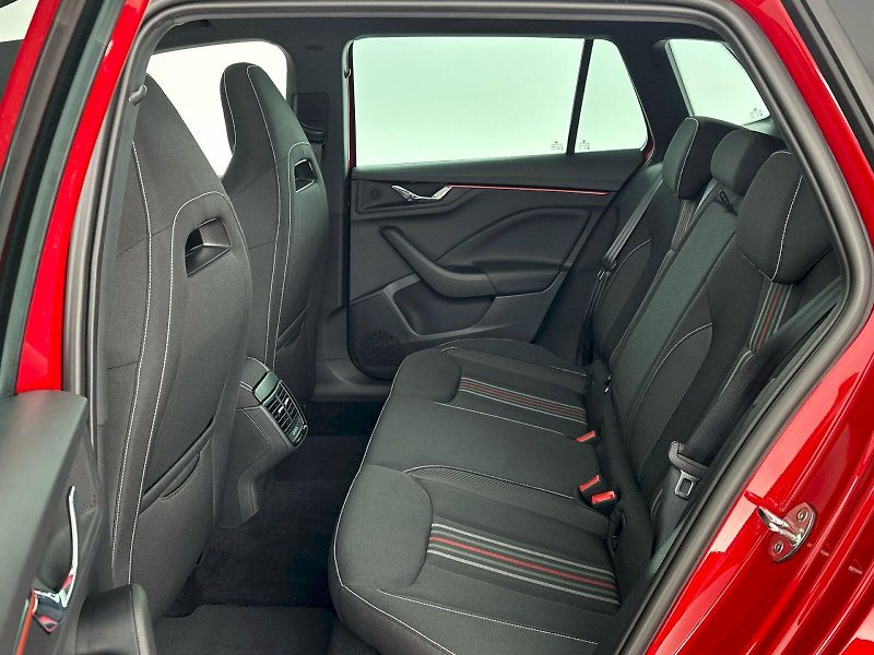 Škoda Kamiq (2025) 1.0TSI 85kW Monte Carlo - fotka 8 z 33