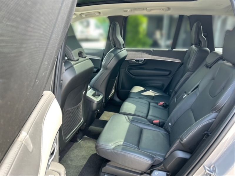 Volvo XC90 2,0 B5 AWD D Plus Bright AT - fotka 8 z 11