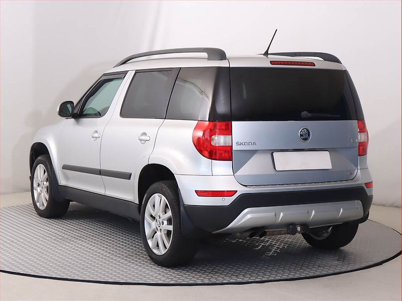 Škoda Yeti (2014) 2.0 TDI, 4X4, Tempomat - fotka 4 z 17