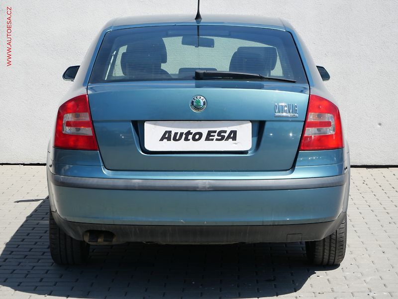 Škoda Octavia (2005) 1.9 TDi, ČR, Ambition - fotka 5 z 15