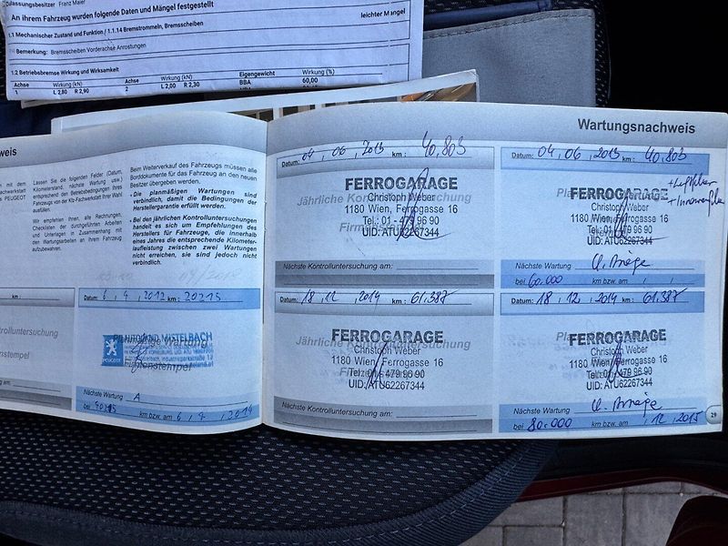 Peugeot Partner (2011) 1.6 HDi, 7 míst - fotka 29 z 32