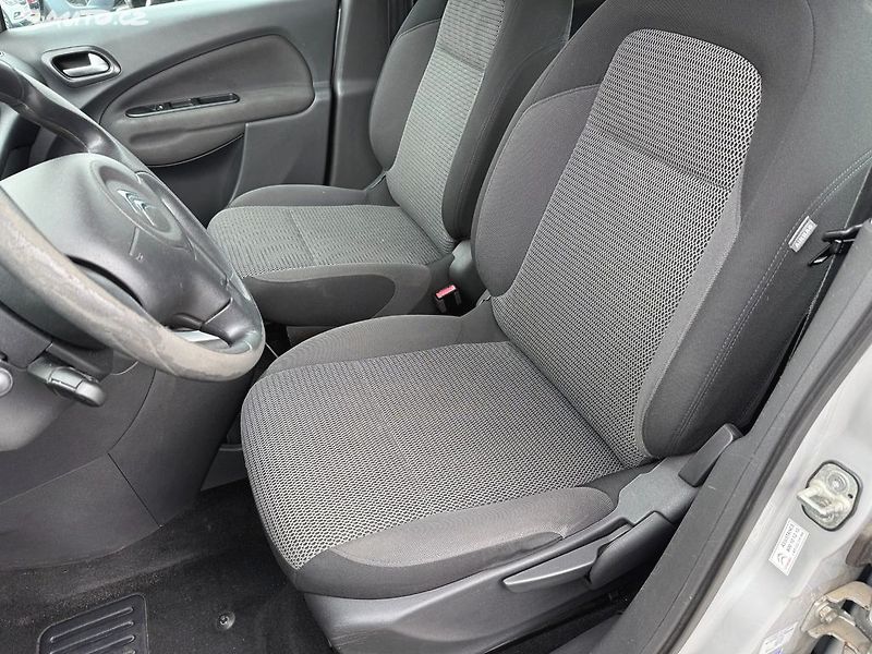 Citroën C3 Picasso 1.6 HDI - fotka 13 z 24