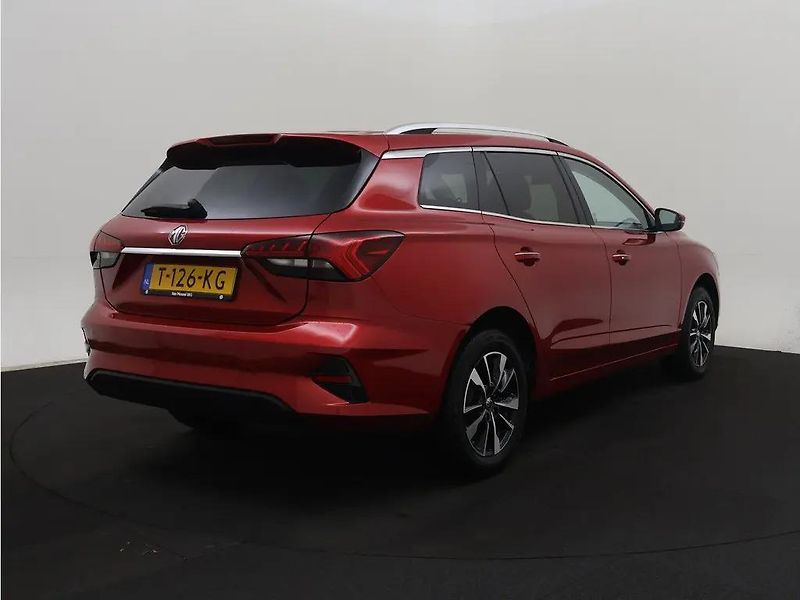 MG MG5 EV 115kW Long Range 61kWh DPH  - fotka 2 z 13