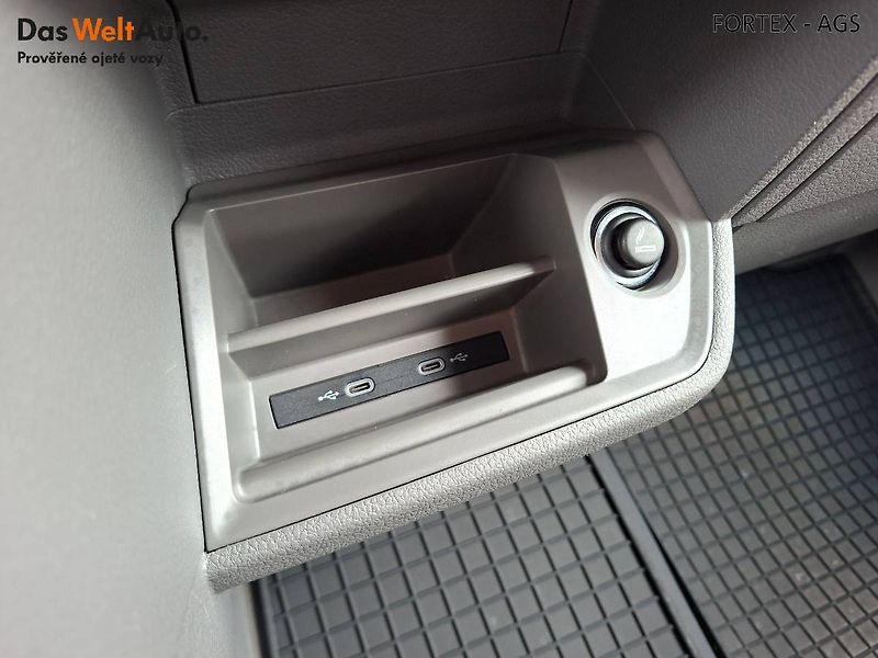 Volkswagen Crafter (2021) dlouhý,2.0 TDI,103kW,Tažné,Kam - fotka 15 z 32