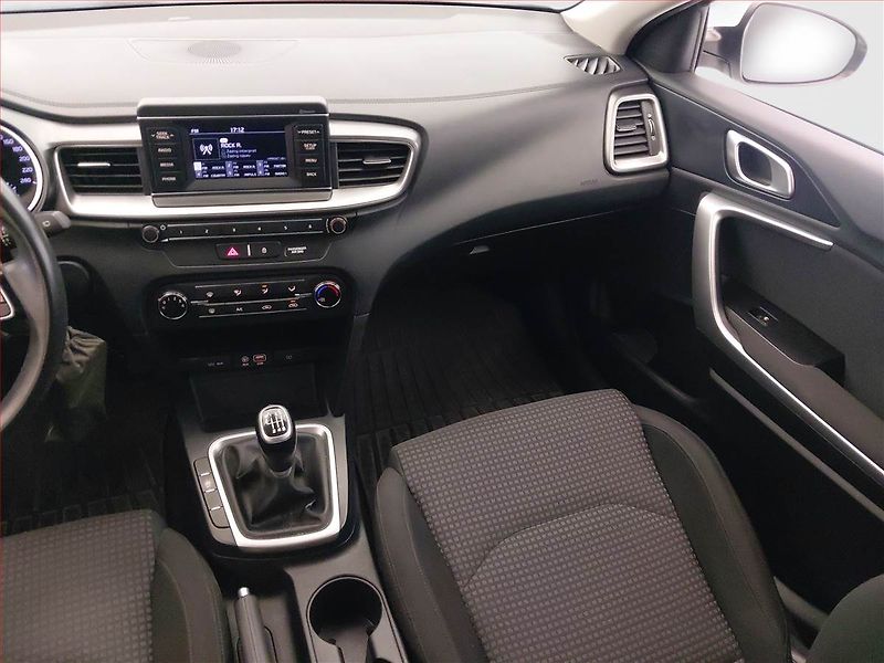 Kia Ceed (2019) 1.0 T-GDI, ČR,1.maj - fotka 8 z 17