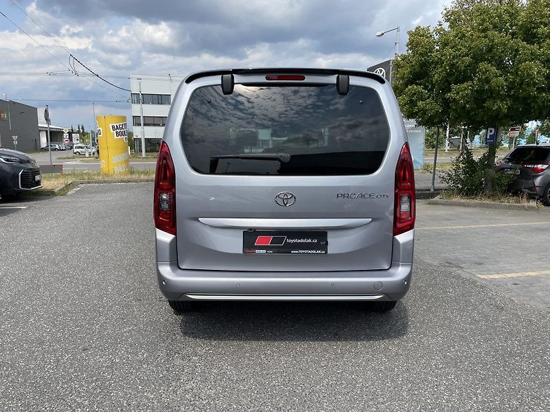 Toyota ProAce City Verso 1.5D 130k Long ODBĚR 6/2026 - fotka 4 z 29