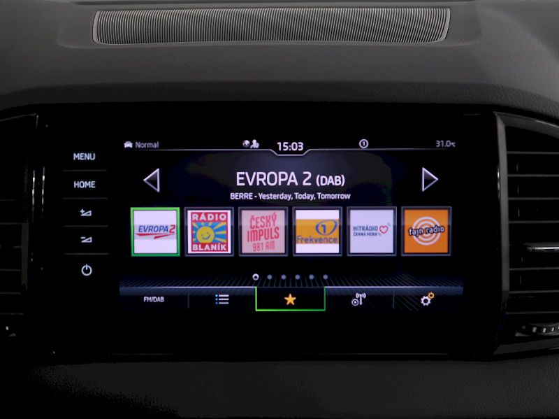 Škoda Karoq (2026) SPORTLINE 2.0TDI 110KW 4x4 DSG - fotka 24 z 44