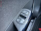 Opel Corsa (2012) 1.2 i, AC, park.asist - náhled 11