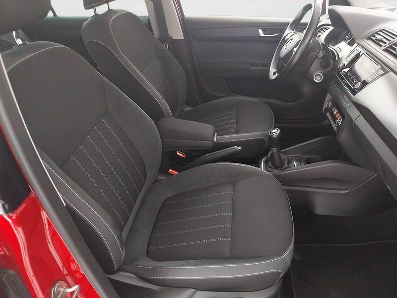 Škoda Fabia (2020) 1.0 TSI, Tempomat - fotka 9 z 20