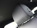 Land Rover Range Rover Velar 3,0 Dynamic SE D300 4x4 aut. - náhled 11