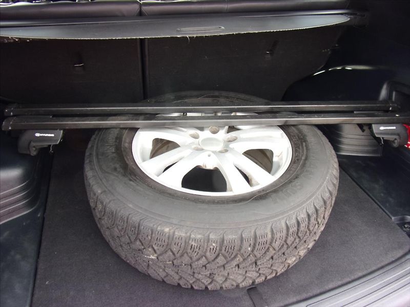 Hyundai ix35 2,0 CRDi Trikolor 4x4 100kW - fotka 14 z 26