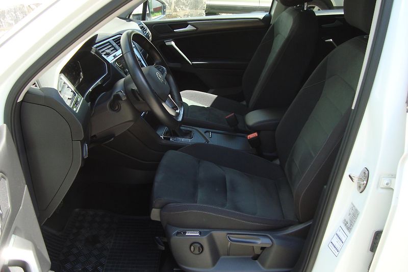 Volkswagen Tiguan Allspace (2023) 2.0TDi, AUT - fotka 21 z 73