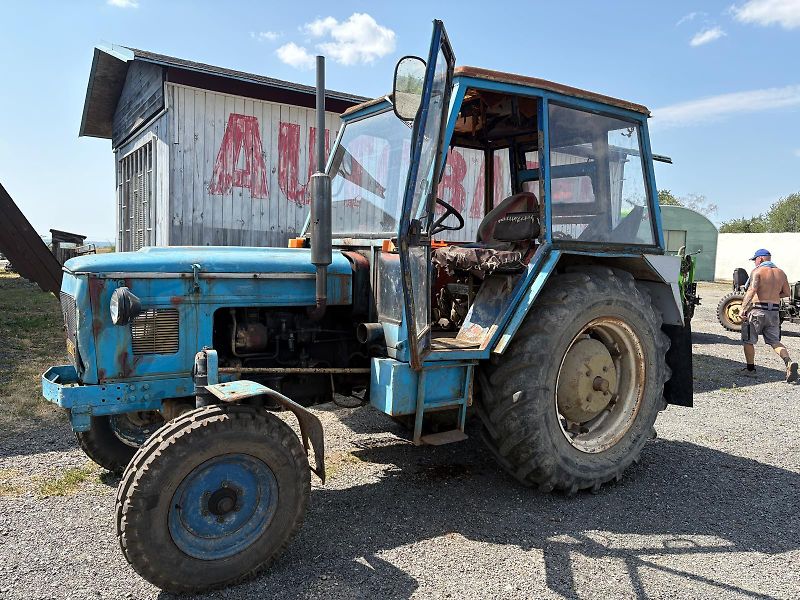 Zetor Zetor 6911 - fotka 2 z 9