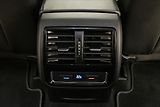Volkswagen Passat 2,0 TDI 110 kW DSG Elegance Zá - náhled 23