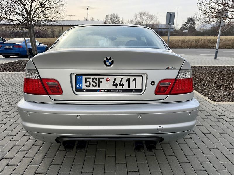 BMW M3 (2002) SMG Coupé CSL paket EU verze - fotka 8 z 25