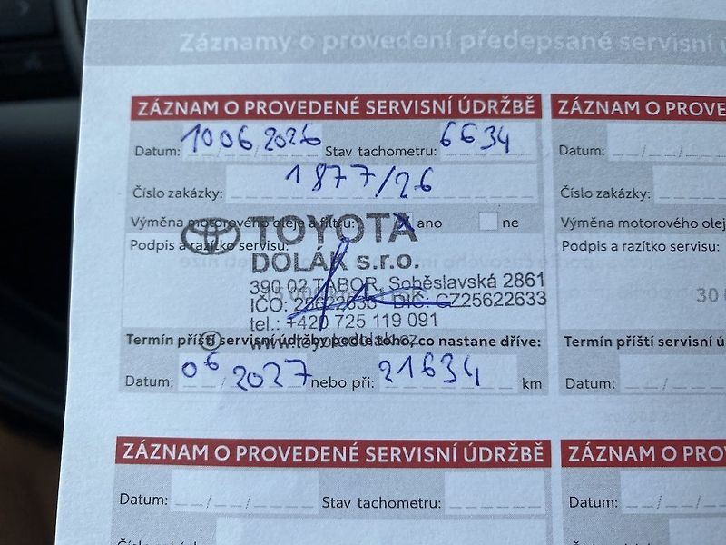 Toyota Yaris 1.5HEV, ČR-1m, Style, DPH - fotka 27 z 28