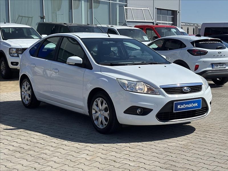 Ford Focus 1,6 Duratec Ti-VCT 74kW Trend - fotka 7 z 20