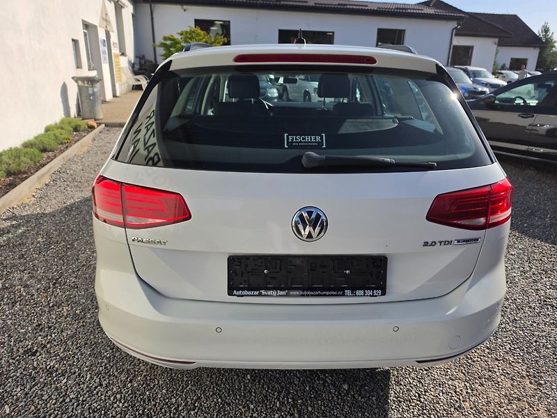 Volkswagen Passat (2015) 2.0 TDI Navi, TOP STAV - fotka 4 z 30