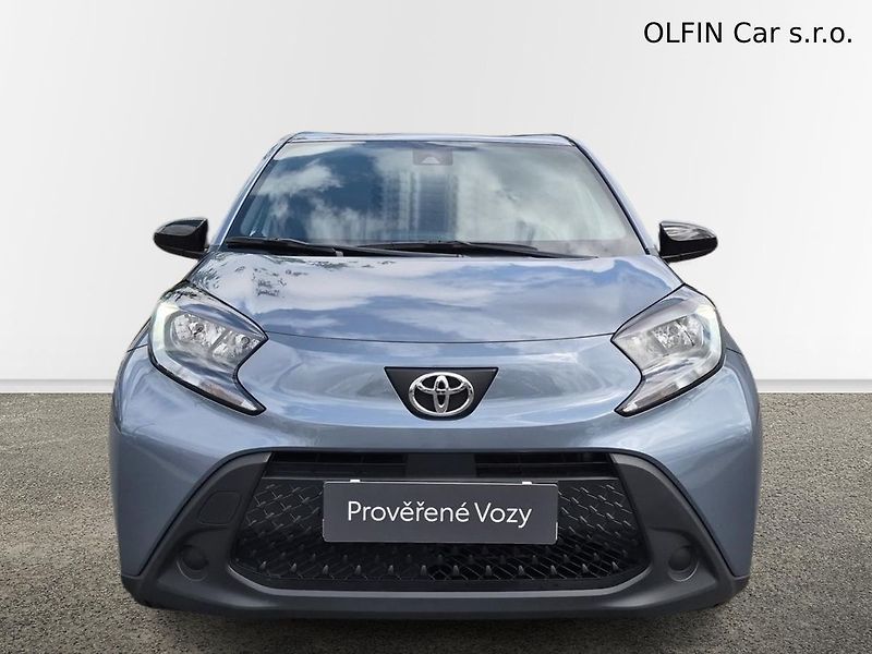 Toyota Ostatní 1,0 VVT-i Comfort - fotka 4 z 21