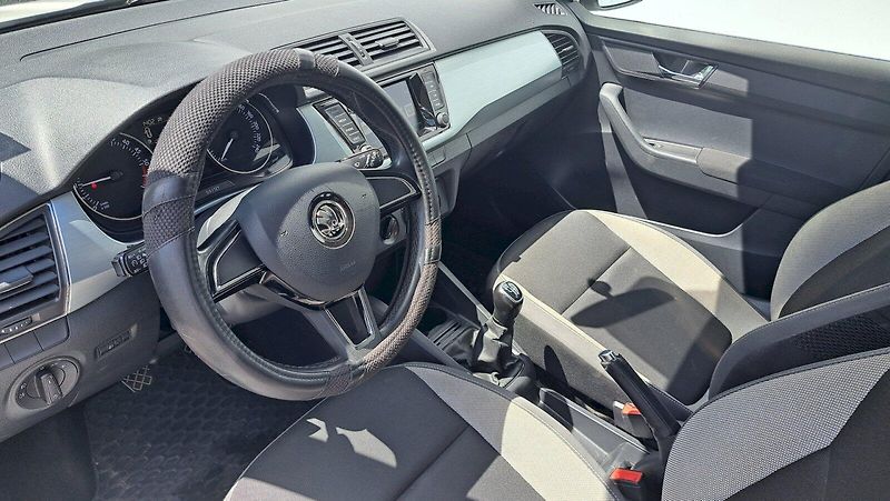 Škoda Fabia (2018) Combi Ambition 1,4 TDI 66 kW - fotka 10 z 23