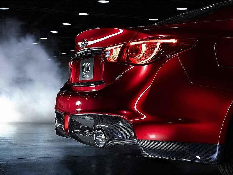 Infiniti Q50 Eau Rouge.