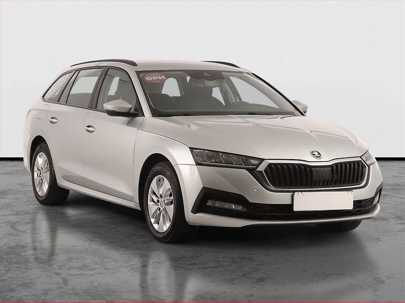 Škoda Octavia (2022) Ambition 2.0 TDI, ČR,1.maj - fotografie inzerátu