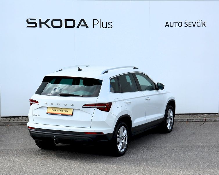 Škoda Karoq (2023) 1.5 TSI 110 kW Style Exclusive - fotka 2 z 25