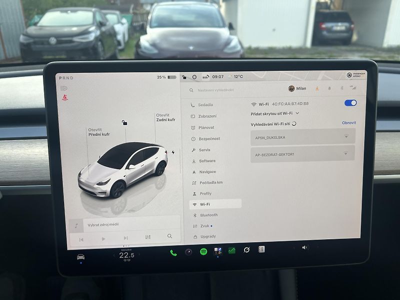 Tesla Model Y ZAMLUVENO ! TZ 94,1% - fotka 35 z 49
