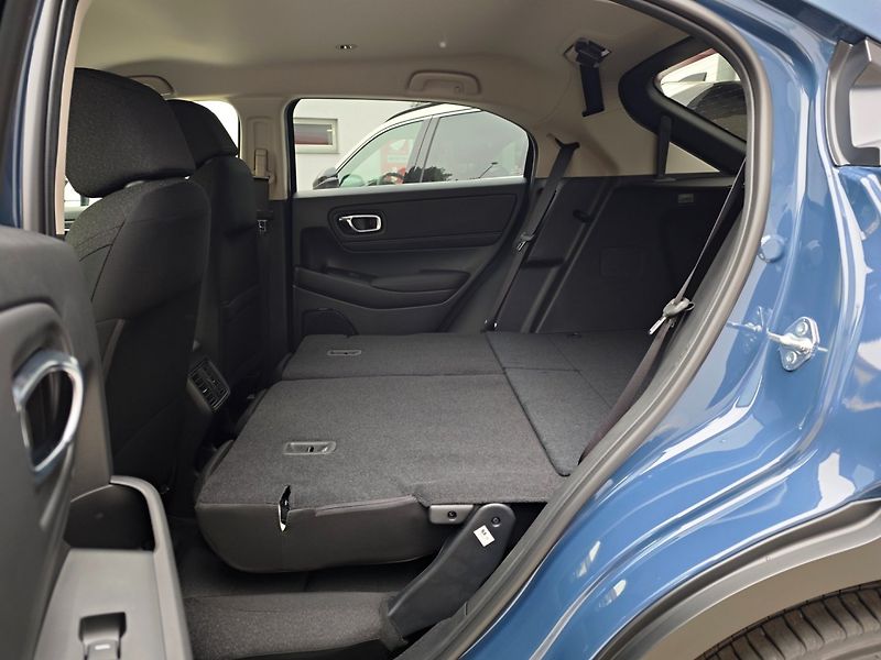 Honda HR-V (2026) 1.5 eHEV Elegance MR27 SKLADEM - fotka 10 z 24