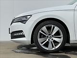Škoda Superb 2,0 TDI DSG Combi Style Extra - náhled 20
