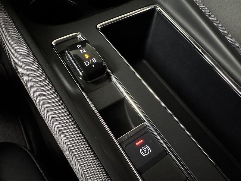 Škoda Enyaq 60 LED Matrix Kamera PDC - fotka 41 z 44