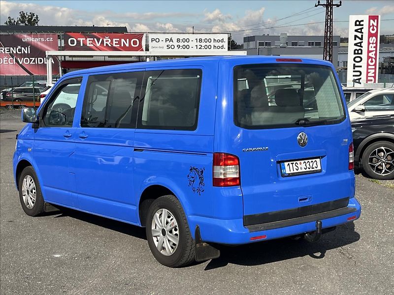 Volkswagen Caravelle 2,5 TDI - fotka 7 z 29