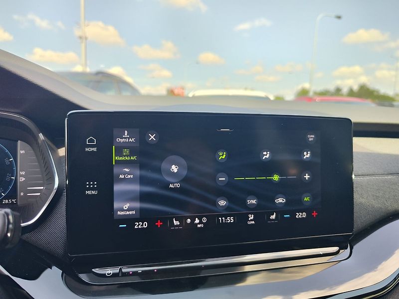 Škoda Octavia 2.0 TDI/110kW Style - fotka 19 z 30