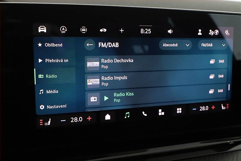 Škoda Octavia (2025) 1.5 eTSI mHEV, Sportline - fotka 10 z 18
