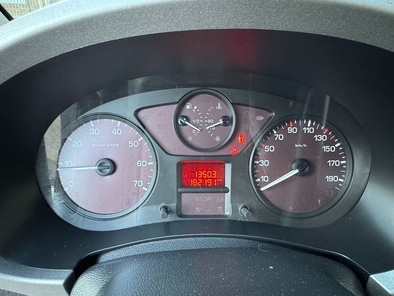 Citroën Berlingo (2012) 1.6 HDi Multispace - fotka 17 z 25