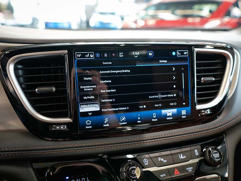 Chrysler Pacifica (2026) 3.6 V6 Pinnacle AWD 2x LCD - fotka 30 z 42