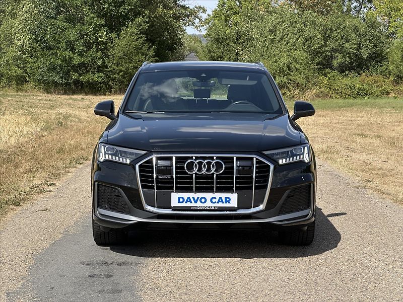 Audi Q7 3.0 - fotka 2 z 36