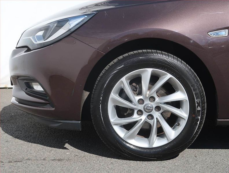 Opel Astra (2017) 1.4 T, Automat, ČR,1.maj - fotka 15 z 20