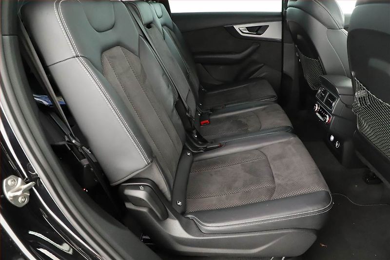 Audi Q7 (2019) S-Line 50 TDI - fotka 7 z 21