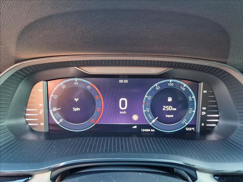 Škoda Octavia 2.0 TDI 110kW Style Combi,ČR - fotka 22 z 50