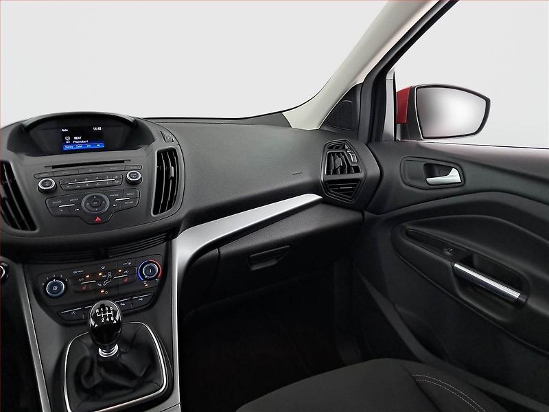 Ford Kuga (2019) 1.5 EcoBoost, Tempomat - fotka 8 z 19