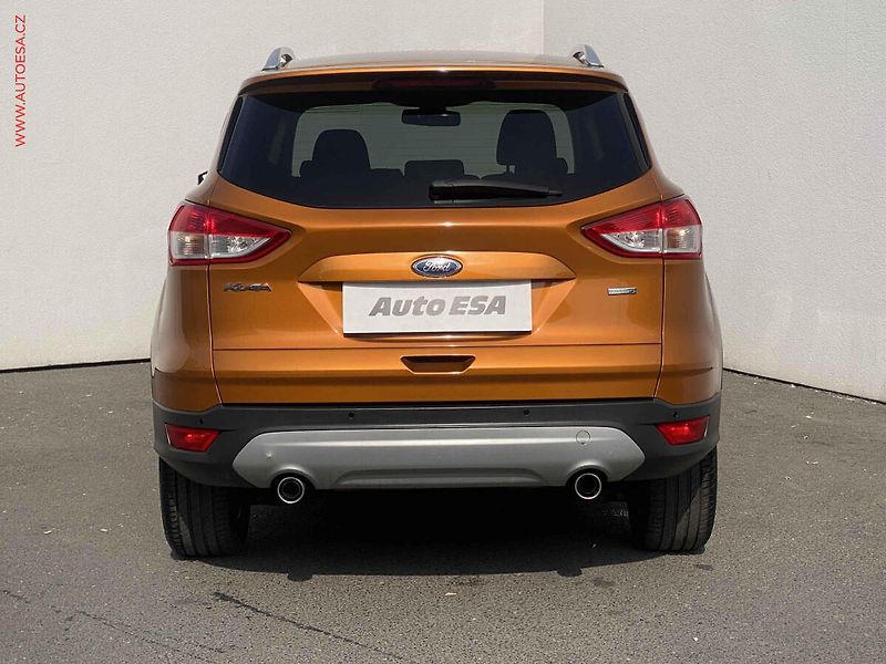 Ford Kuga (2015) 1.5 EB, Trend, navi, +kola - fotka 5 z 18