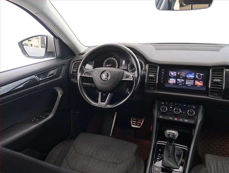 Škoda Kodiaq (2019) Style 2.0 TDI 4x4 - fotka 7 z 32