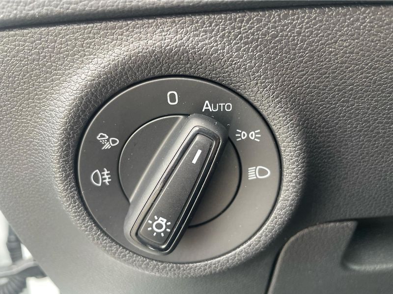 Škoda Karoq 1.5 TSi DSG 7st. SPORTLINE - fotka 15 z 29