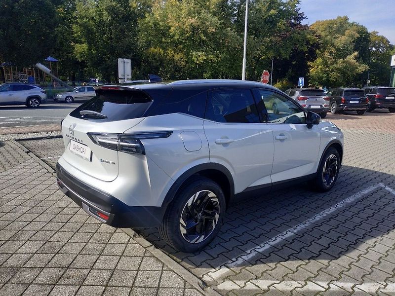 Nissan Qashqai ePOWER 205k 2WD, SKLADEM - fotka 5 z 28
