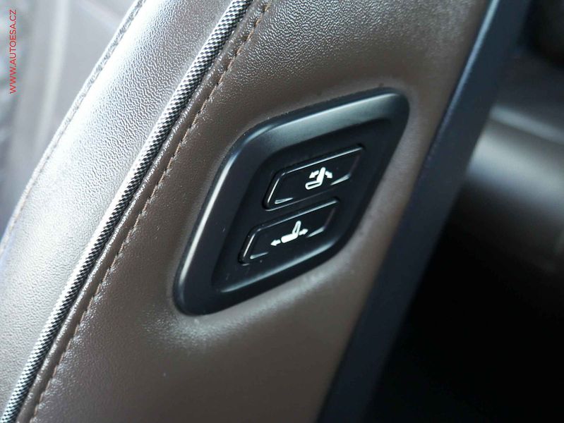 SsangYong Rexton (2022) 2.2 e-XDi 4x4, ČR, AT, LED - fotka 21 z 25
